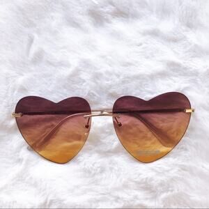 Miley Brown & Tan Gradient Heart Sunglasses